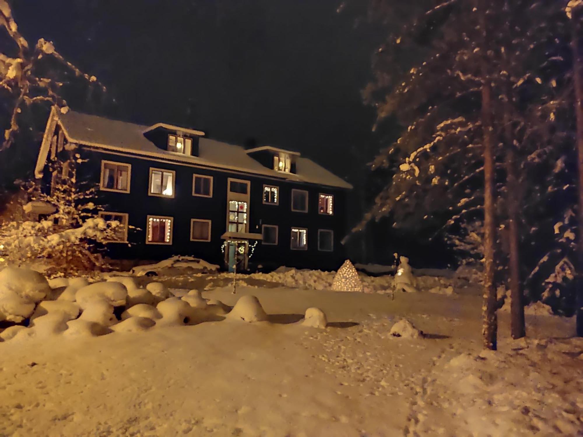 Villa Karlloesa - Bed And Breakfast Malilla Экстерьер фото