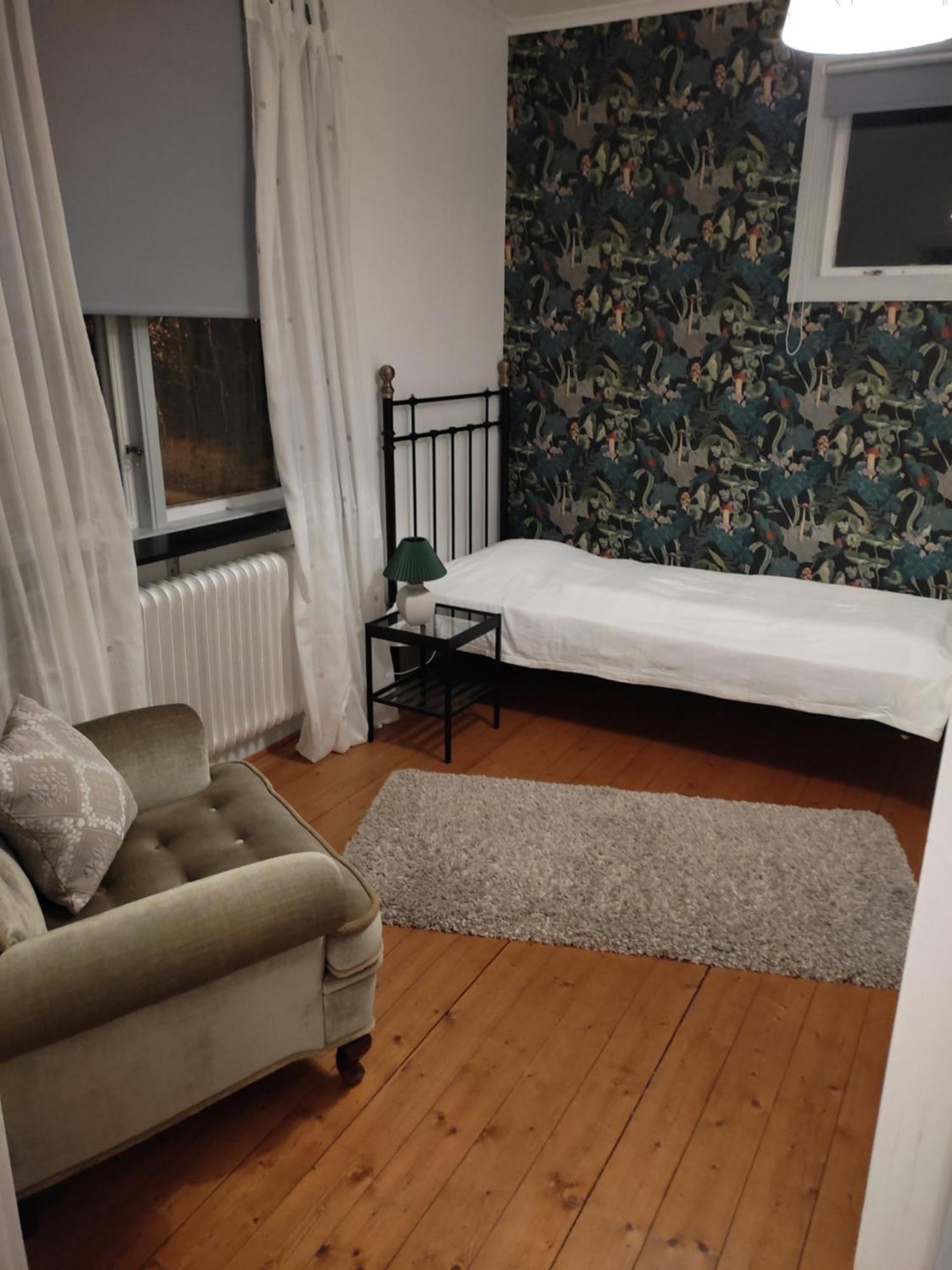 Villa Karlloesa - Bed And Breakfast Malilla Экстерьер фото