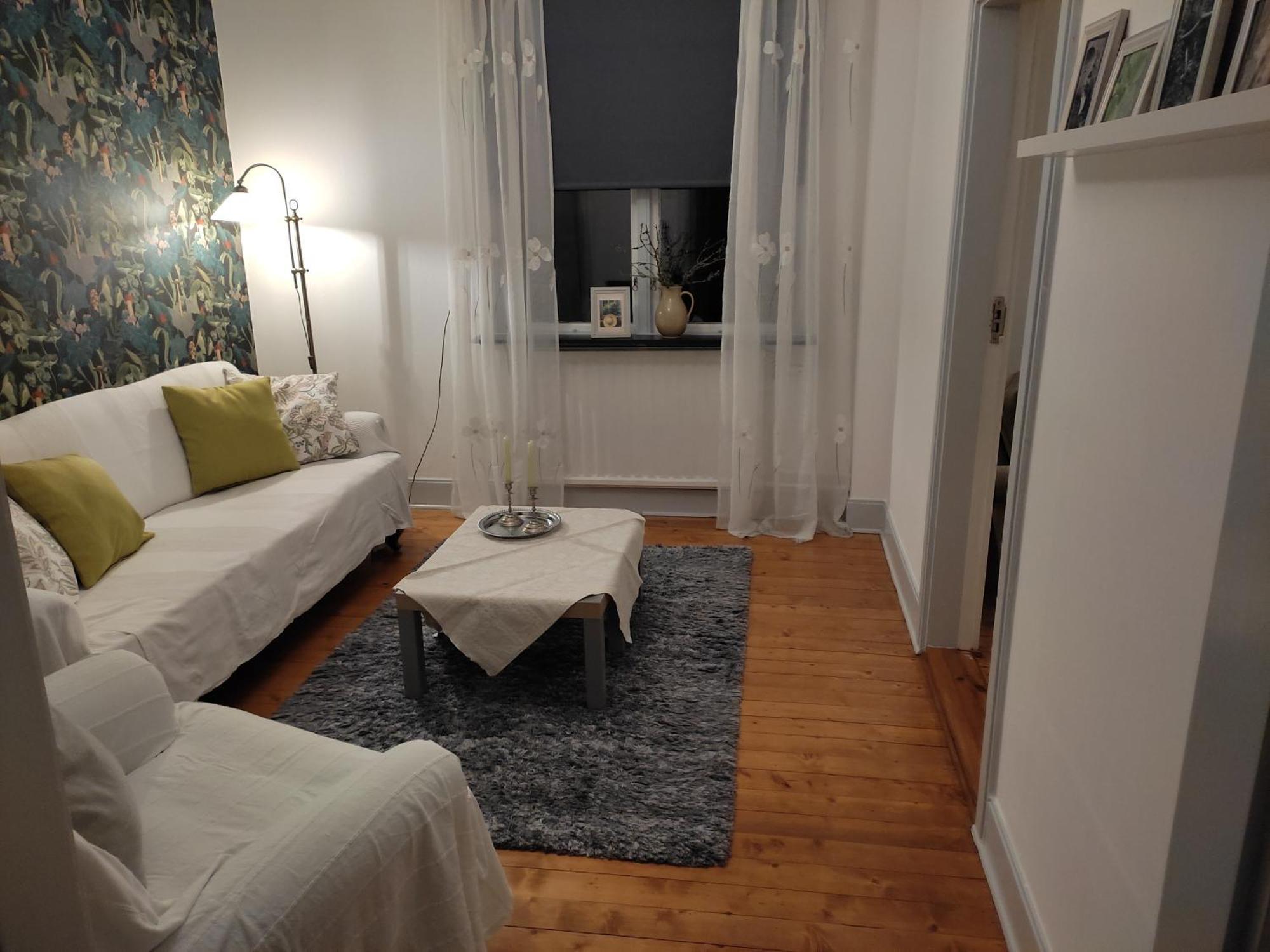 Villa Karlloesa - Bed And Breakfast Malilla Экстерьер фото